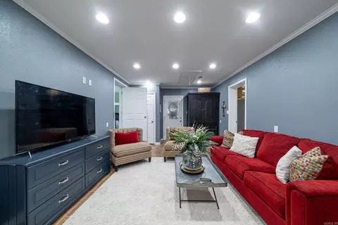 Living - 204 Isbell St, Horatio, AR 71842 photo 5 of 6
