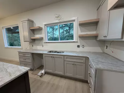 Kitchen - 5844 Falcon Cv, Alexander, AR 72002 photo 3 of 3