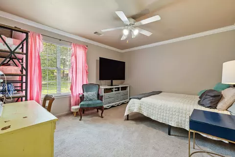 Bedroom - 1015 Lyledale Rd, Benton, AR 72019 photo 4 of 8