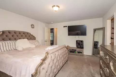 Bedroom - 6081 Saddle Hill Dr, Alexander, AR 72002 photo 4 of 12