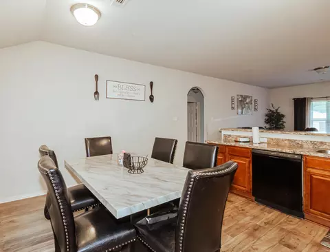 Dining - 6081 Saddle Hill Dr, Alexander, AR 72002 photo 3 of 3
