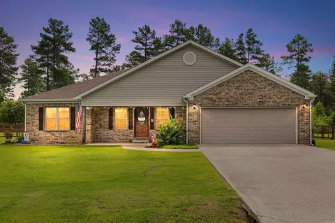 121 Crystal Valley Rd, Searcy, AR 72143