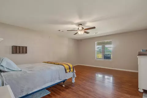 Bedroom - 290 Mountain View St, Bismarck, AR 71929 photo 5 of 6