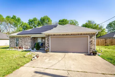 8 Cross St, Mayflower, AR 72106