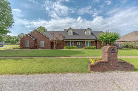 401 Penny Dr, Gosnell, AR 72315