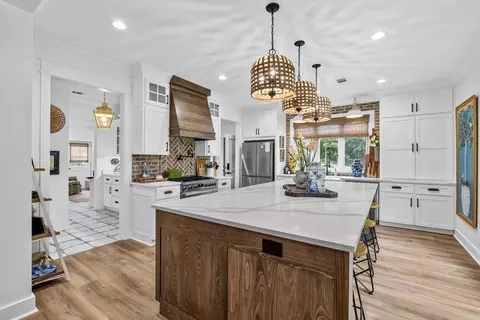 Kitchen - 219 Morris School Rd, Searcy, AR 72143 photo 1 of 4
