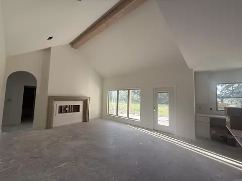 Living - 20 Crescent Cv, Ward, AR 72176 photo 3 of 3