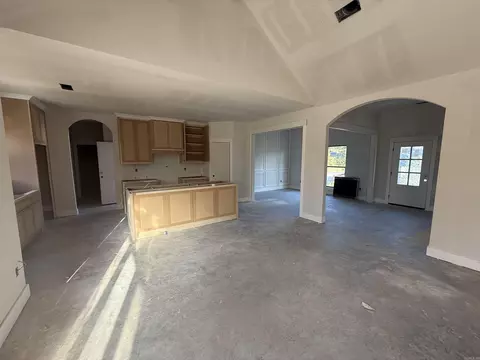 Living - 10 Crescent Cv, Ward, AR 72176 photo 3 of 5