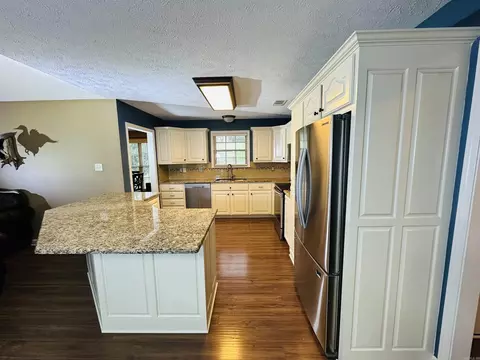 Kitchen - 106 Martha Jean Ln, Beebe, AR 72012 photo 1 of 7