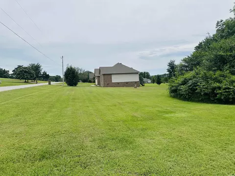 Exterior - 106 Martha Jean Ln, Beebe, AR 72012 photo 5 of 8
