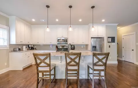 Kitchen - 3171 Haley Ct, Benton, AR 72019 photo 2 of 8