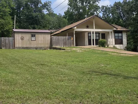 167 Cherokee Rd, Cherokee Village, AR 72529