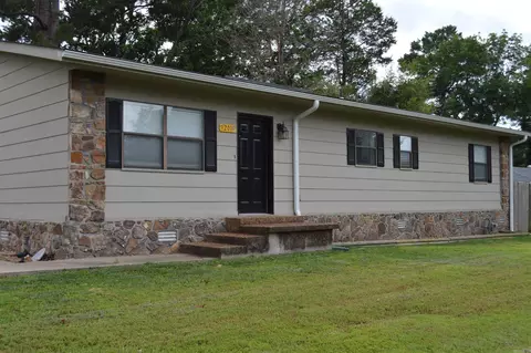 1201 W Front St, Heber Springs, AR 72543