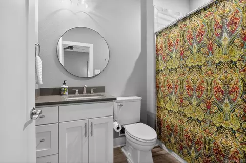 Bath - 6736 Hilo Ave, Benton, AR 72019 photo 7 of 7