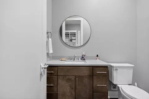 Bath - 6736 Hilo Ave, Benton, AR 72019 photo 1 of 7