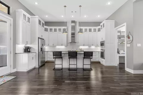 Kitchen - 6736 Hilo Ave, Benton, AR 72019 photo 2 of 4