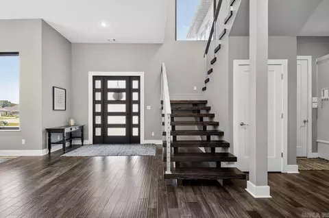 Entry Way - 6736 Hilo Ave, Benton, AR 72019 photo 1 of 3