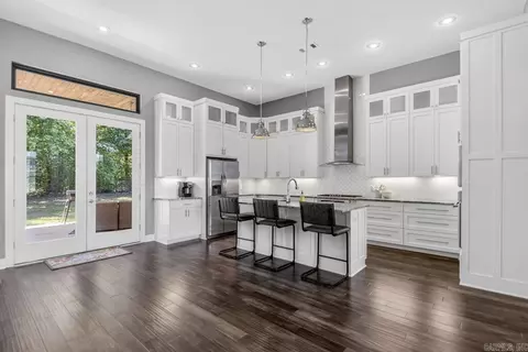 Kitchen - 6736 Hilo Ave, Benton, AR 72019 photo 1 of 4