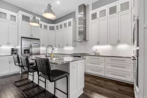 Kitchen - 6736 Hilo Ave, Benton, AR 72019 photo 3 of 4