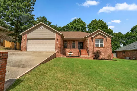 22 Pecan Ln, Cabot, AR 72023