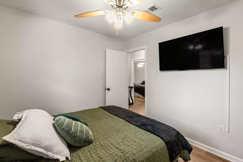 Bedroom - 11 Stagecoach Rd, Conway, AR 72034 photo 4 of 4