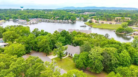 224 Grand Ridge Ter, Hot Springs, AR 71901
