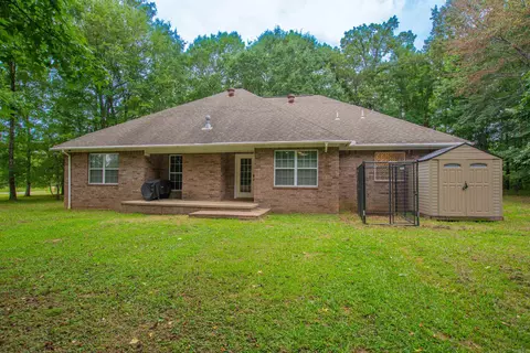 Exterior - 1914 Yielding Rd, Ward, AR 72176 photo 8 of 12
