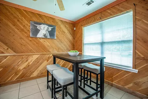 Dining - 1914 Yielding Rd, Ward, AR 72176 photo 3 of 4