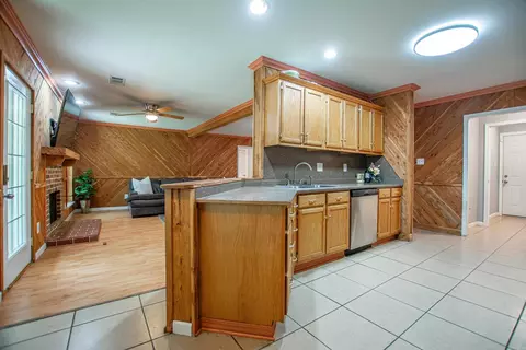 Kitchen - 1914 Yielding Rd, Ward, AR 72176 photo 1 of 5