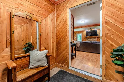 Entry Way - 1914 Yielding Rd, Ward, AR 72176 photo 2 of 6
