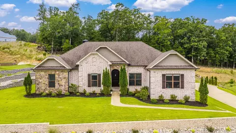 101 Eagle Ridge Dr, Maumelle, AR 72113