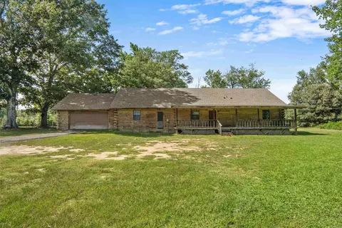 Exterior - 619 Pickthorne Rd, Cabot, AR 72023 photo 6 of 9