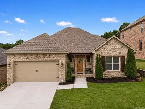 147 Ridgeview Trl, Maumelle, AR 72113