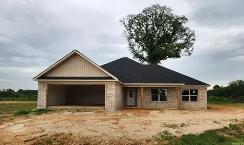 1088 Duke Dr, Bauxite, AR 72011