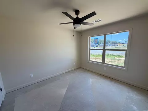 Bedroom - 1088 Duke Dr, Bauxite, AR 72011 photo 4 of 5