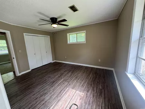 Bedroom - 3267 S Hwy 31, Beebe, AR 72012 photo 3 of 5