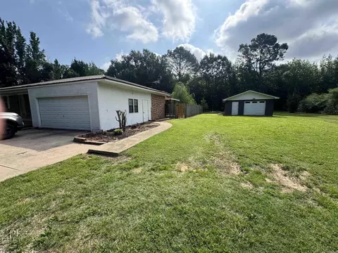 Exterior - 3267 S Hwy 31, Beebe, AR 72012 photo 3 of 16