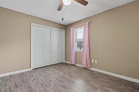 Bedroom - 5 Arcadia Cir, Bryant, AR 72022 photo 8 of 9