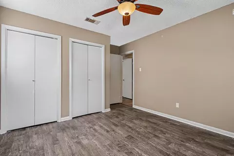 Bedroom - 5 Arcadia Cir, Bryant, AR 72022 photo 5 of 9