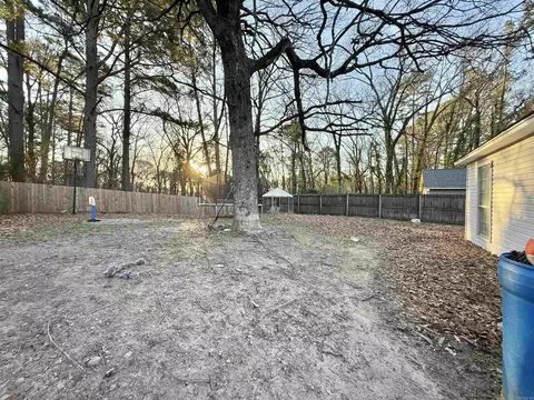 Exterior - 1815 Watts Rd, Benton, AR 72015 photo 5 of 7