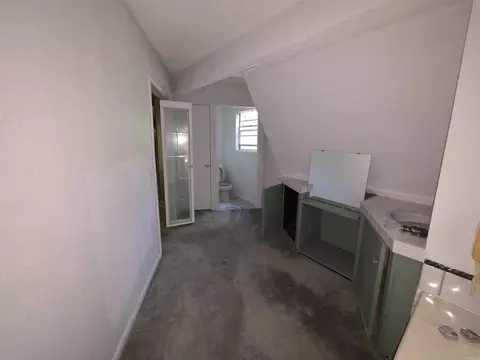 Bath - 2309 Gwin Ln, Benton, AR 72019 photo 5 of 5