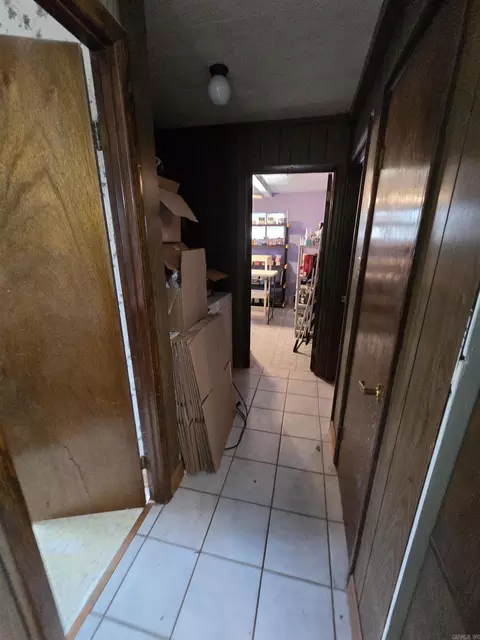 Entry Way - 2309 Gwin Ln, Benton, AR 72019 photo 1 of 7