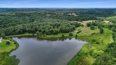 1342 Ponderosa Trl, Bismarck, AR 71929