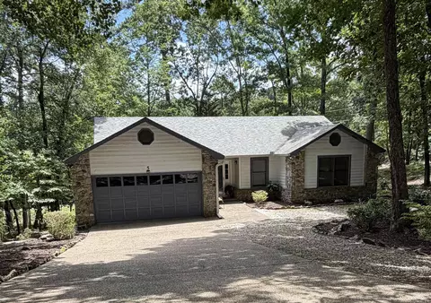 5 Culebra Pl, Hot Springs Village, AR 71909