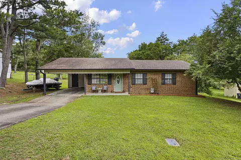 2901 N Greenwich Ave, Russellville, AR 72802