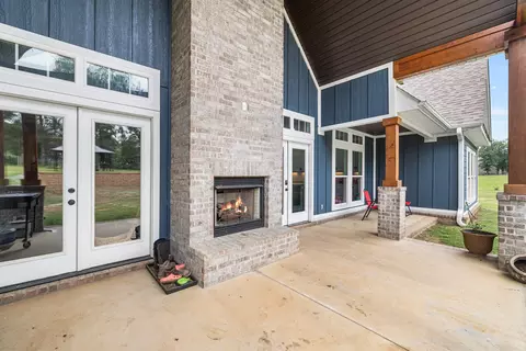Exterior - 244 Artesia Ln, Beebe, AR 72012 photo 4 of 11
