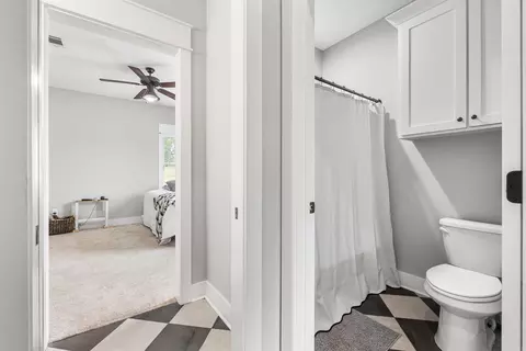 Entry Way - 244 Artesia Ln, Beebe, AR 72012 photo 3 of 7