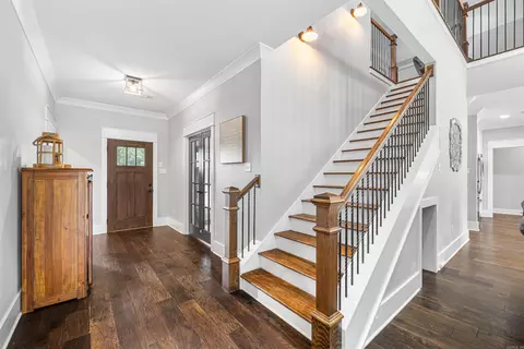 Entry Way - 244 Artesia Ln, Beebe, AR 72012 photo 5 of 7