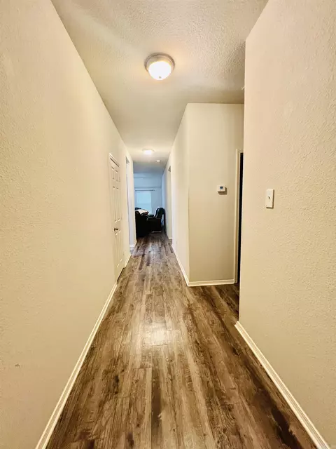 Entry Way - 6169 Saddle Hill Dr, Alexander, AR 72002 photo 2 of 2