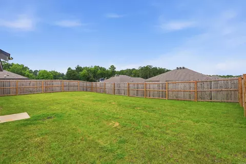 Exterior - 1375 Meadows Dr, Benton, AR 72019 photo 5 of 8